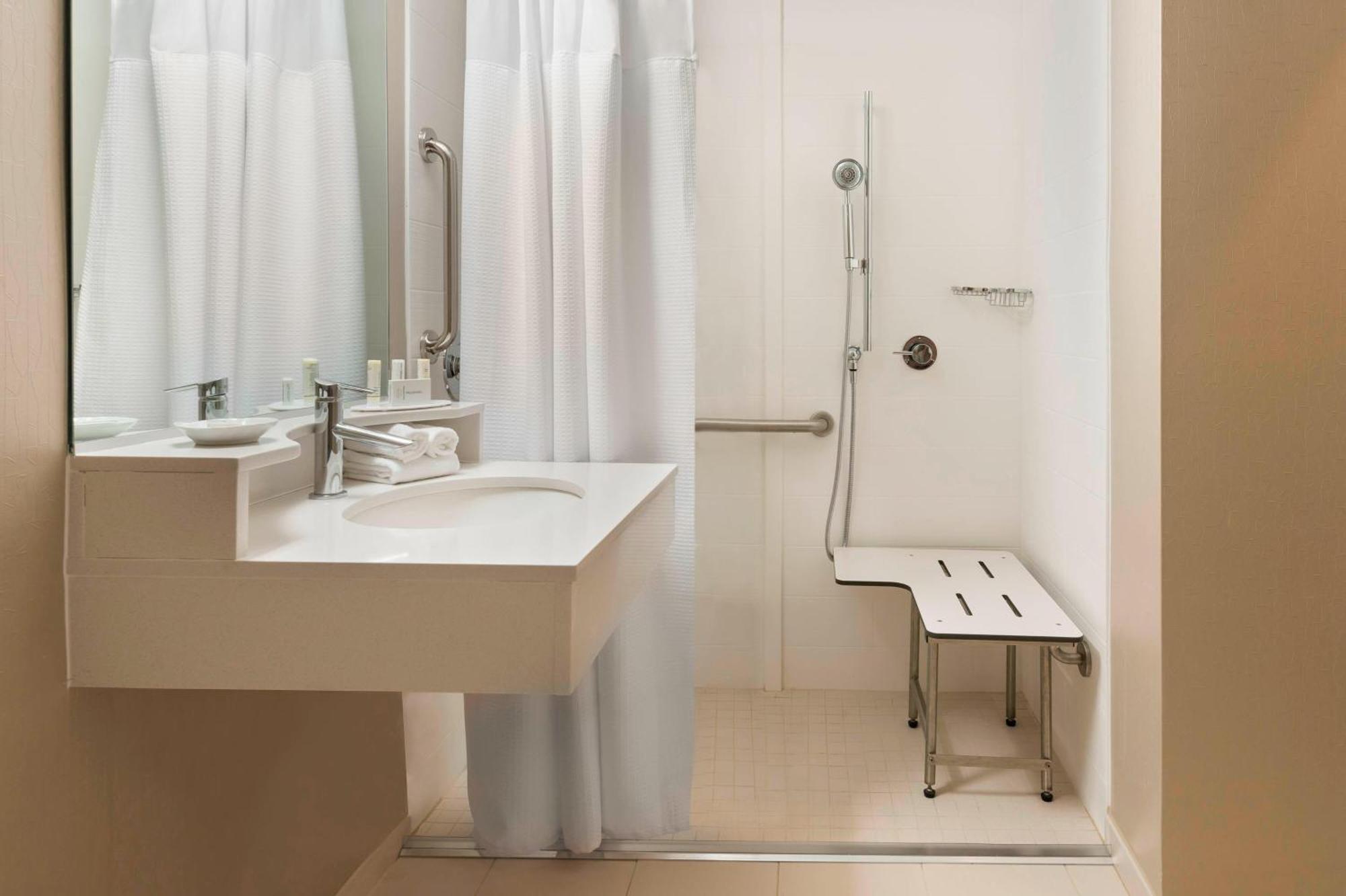 Springhill Suites Indianapolis Carmel Buitenkant foto
