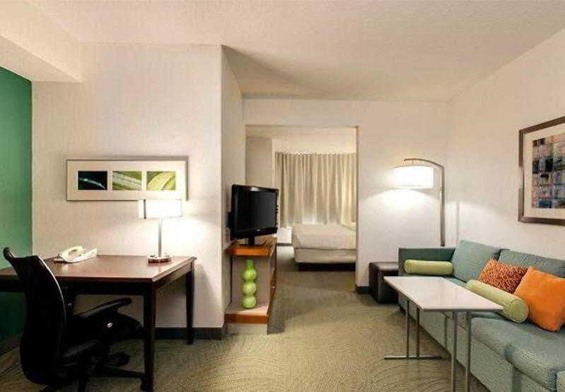 Springhill Suites Indianapolis Carmel Buitenkant foto